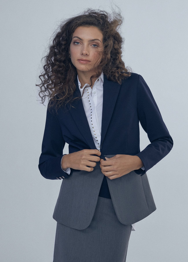 Two-tone contrast blazer