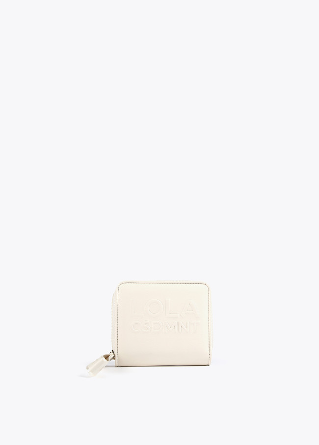 Small raised logo wallet