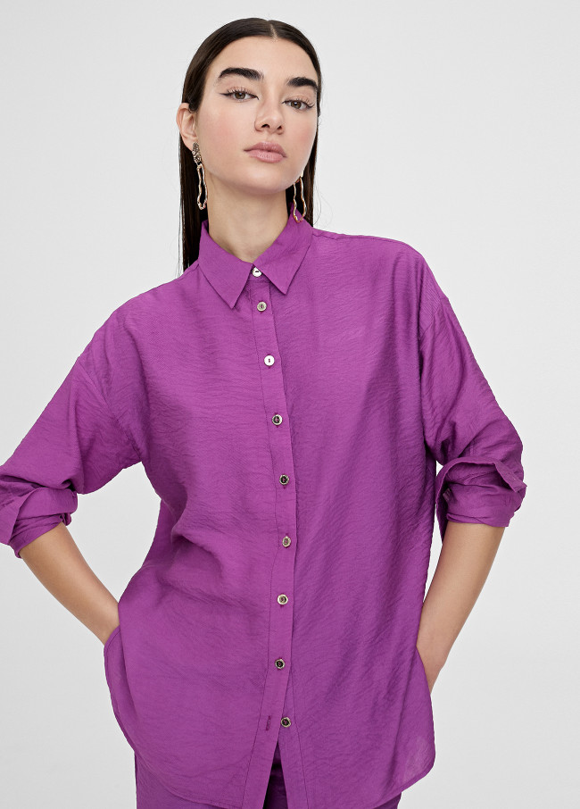 Camicia basic a maniche lunghe