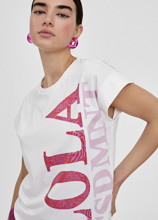 T-shirt com posicionamento vertical Lola