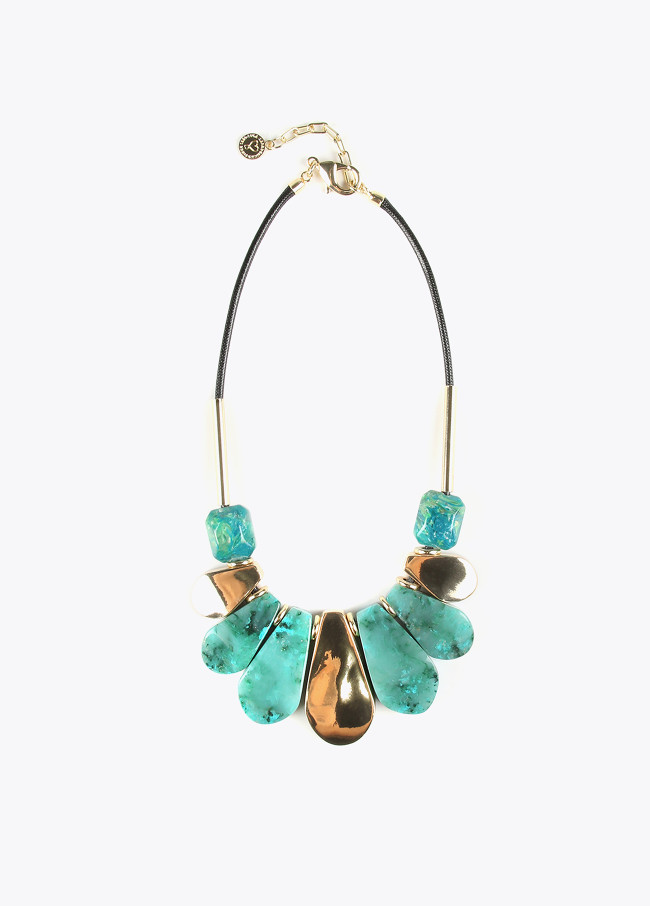 Collier avec pendentif turquoise