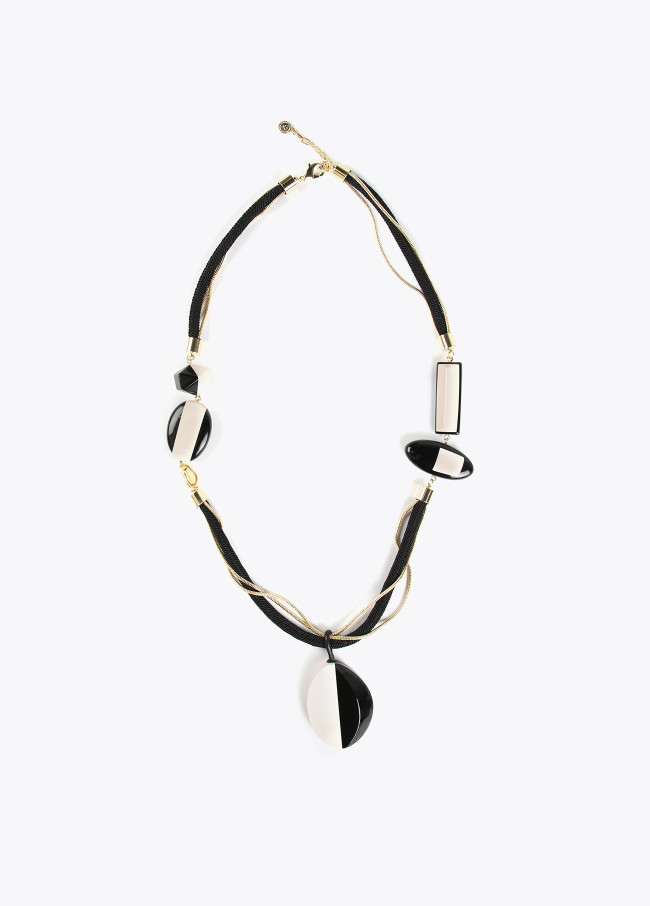 Collier cordon noir et blanc