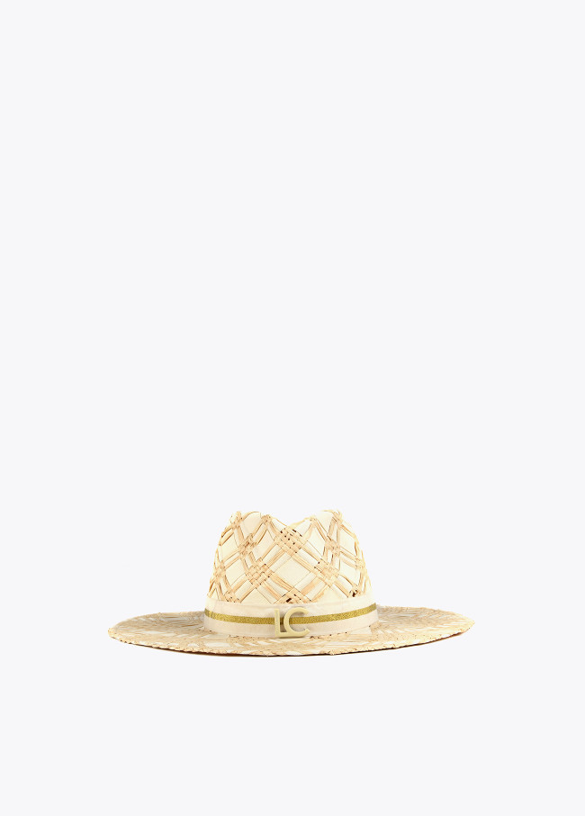 Two-tone woven hat